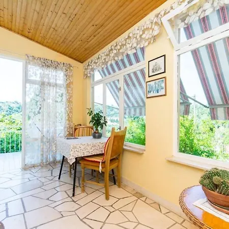 Casa de hóspedes Kanjuo Mlini