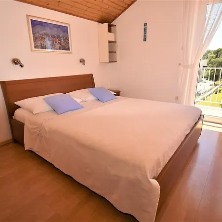 Kanjuo Gostinjska kuća 3*