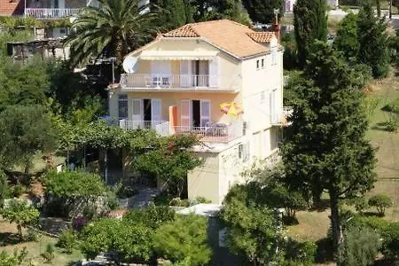 Kanjuo Casa de hóspedes 3*